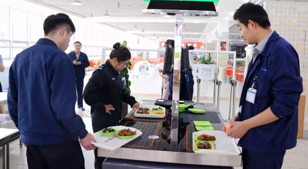 智慧食堂餐補(bǔ)管理系統(tǒng)為企業(yè)員工某福利！