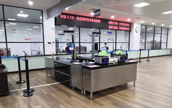 人臉識(shí)別設(shè)備正在智慧食堂行業(yè)快速普及！